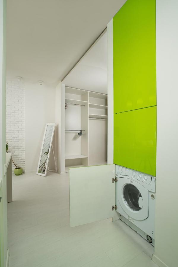 White Attic Apartment Odessa Exterior foto