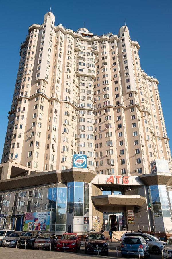 White Attic Apartment Odessa Exterior foto